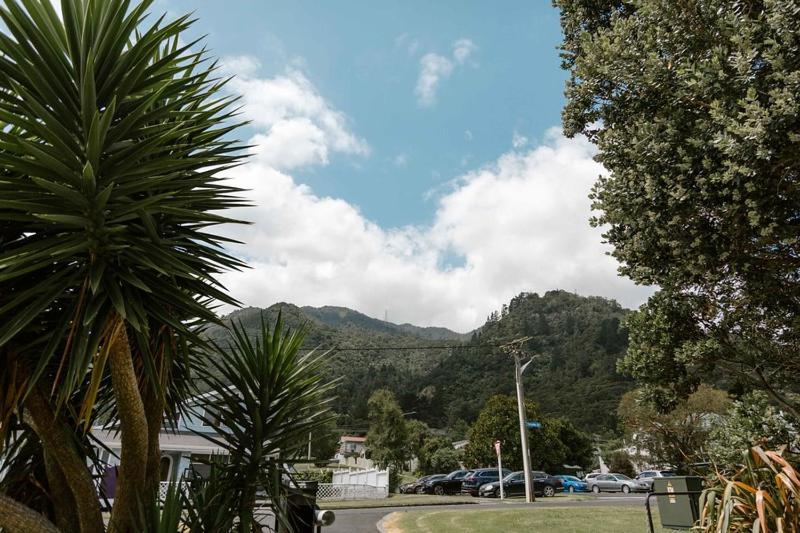 The Nunnery Hotel Te Aroha Exterior photo