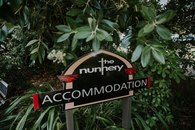 The Nunnery Hotel Te Aroha Exterior photo